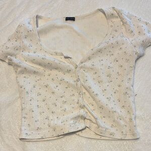 Forever 21 White Floral Button-Down Top